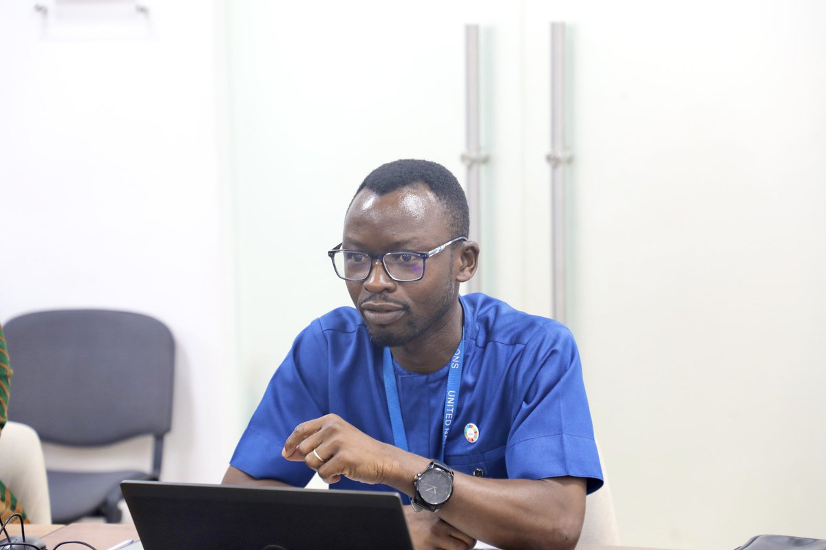 UNDPGhana's tweet photo. Great meeting with the @UnivofGh team to review progress on the University Innovation Pods (#UniPods) under the @timbuktooafrica initiative!

We're energized by the momentum and grateful for UG's strong partnership in driving youth innovation. 💡🌍

#UNIPOD 
#Timbuktoo 
#UNDP https://t.co/zb7gMAD1v4