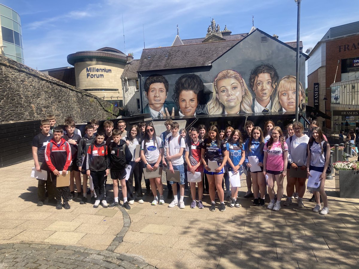 HistorySMG's tweet photo. Students from across the MRLP gathered in Derry for the History Shared Ed program, "Monuments, Memory &amp; Meaning."  Guided by Theatre of Witness Network , we explored many key sites: Ebrington Square, the War Memorial, &amp; Free Derry Corner.A day of learning, reflection &amp; connection https://t.co/oa9CdjPMKQ