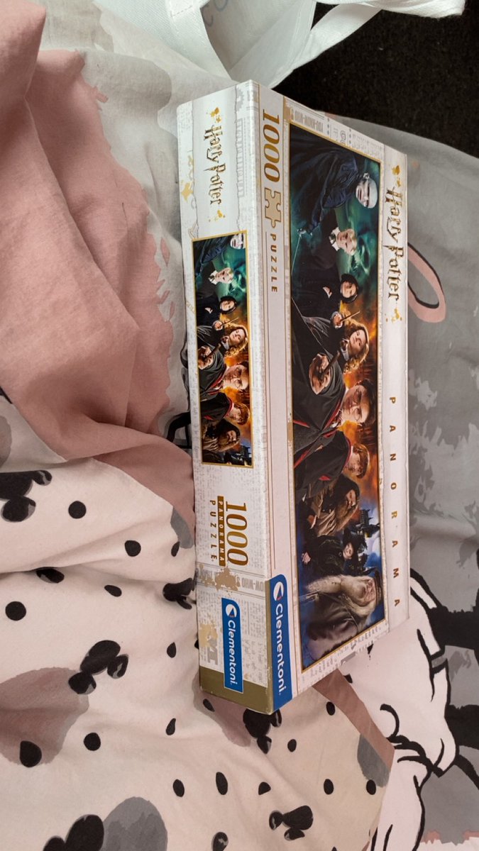 NicoleMary2004's tweet photo. I got these when I get to Blackburn today I love everything I got 😍❤️Xxx https://t.co/Jx8G0tqyJJ