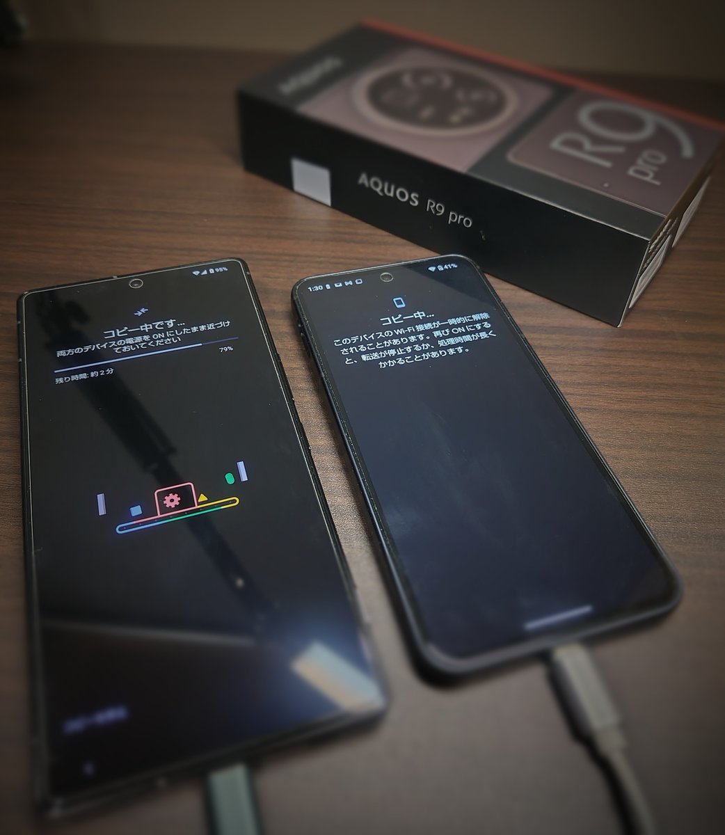 Jap_spirit_Cfd's tweet photo. iPhone16Proレベルには使える。
16ProMAXと同等の重さで鍛えられ（ない）
#R9Pro https://t.co/j74f7NA1Rg