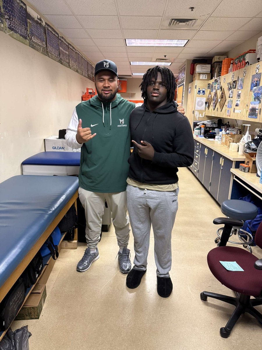 MoeBilall's tweet image. Thank you @CoachMaloPSU for having a great conversation with me about the @psuviksFB football team and community !!