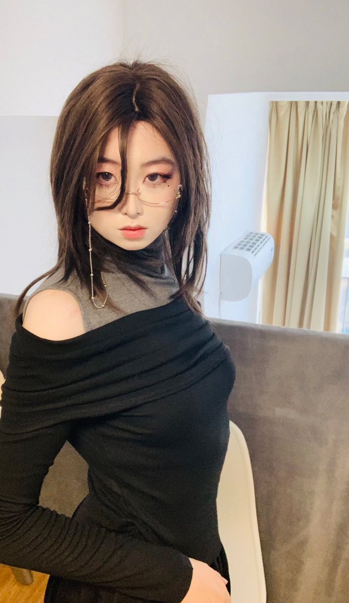 有谁擅长捆绑吗？ 月底包粽子缺人手
  #女装 #CD #伪娘  #sissy #男娘 #男の娘 #可爱的男孩子 #四爱 #Femboy #flr #FLR中文站