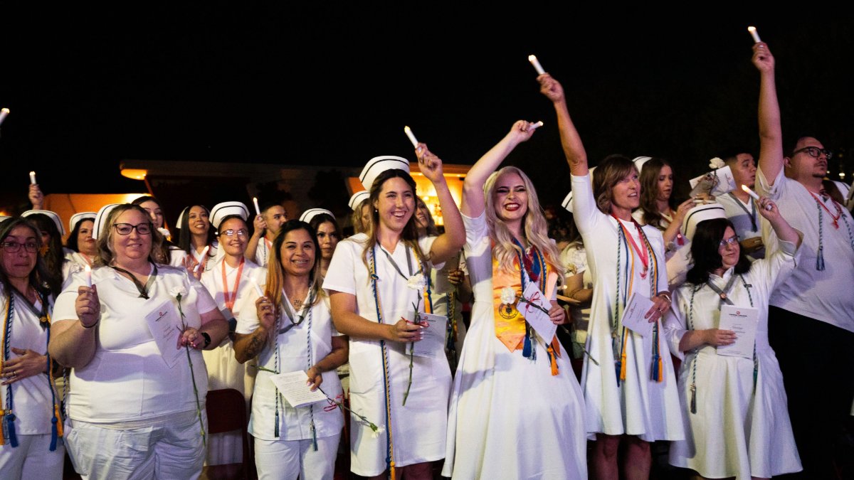 CochiseCollege's tweet photo. Join us in honoring the Cochise College Class of 2025 Registered Nurses! We are proud to host the pinning ceremony at the Douglas Campus.
Date: Thursday, May 15
Time: 7 p.m.
Location: Douglas Campus
Stream LIVE at https://t.co/6GqtZFkYmn https://t.co/Y6IEvhSSoa