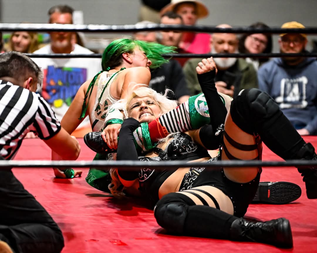 OwO

Notice me? Simpin' ain't easy. 😼

👉👈

📸: @actioncolorandbrawls
<a href="/HooliganCW/">Hooligan Championship Wrestling</a>