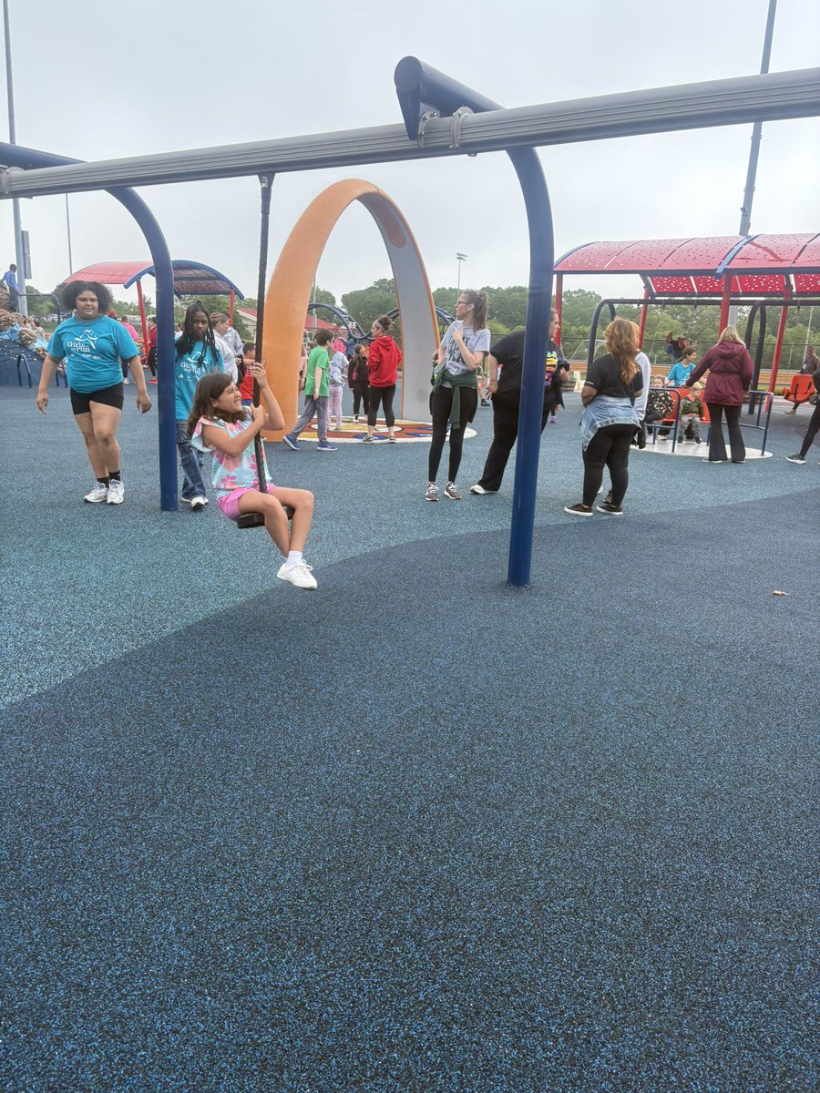 Jennifer Rowland tweet media