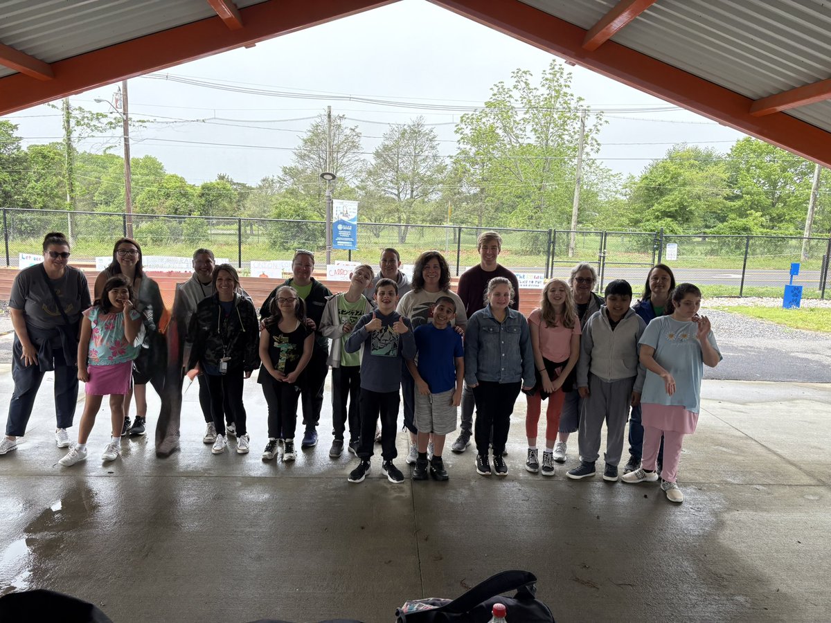 Jennifer Rowland tweet media