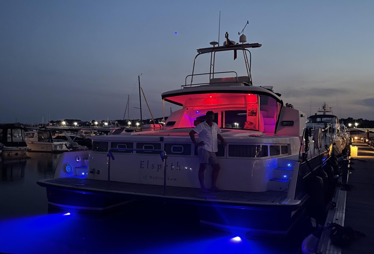 Emma Taylor tweet media