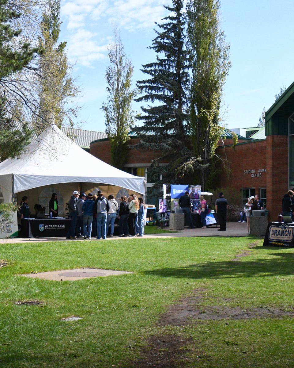 OldsCollege's tweet photo. From hands-on activities to program showcases and campus tours, it was amazing to see future students, families and community members discover what makes the College so unique.
Apply today at https://t.co/cV9CyHcBbp.
#OldsCollege #BreakNewGround #DiscoveryDay #FutureBroncos https://t.co/O2sZbFa75f