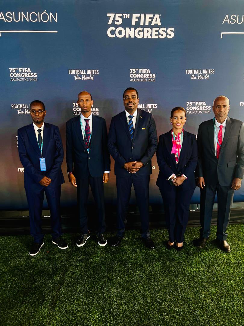 Une nouvelle page s’ouvre. Mon premier voyage officiel au Paraguay en tant que membre du Conseil de la FIFA. Merci à ceux qui croient en ma vision. Ensemble, donnons au football toute sa puissance de transformation.

#FIFA75 #Paraguay #LeadershipAfricain #WaberiFIFA