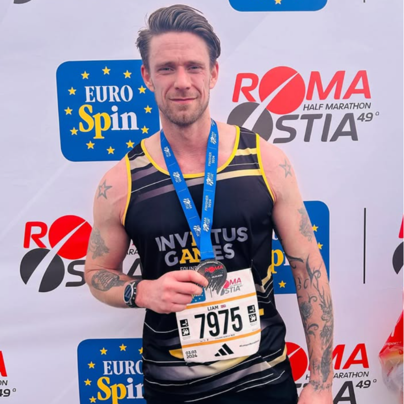 WeAreInvictus's tweet photo. “There's a part of me that wouldn't be who I am now if it wasn't for @BetterUp, so I'm incredibly grateful for that. It's made a massive difference." - Liam Wakefield 

Learn how Liam transformed his life thanks to the power of coaching, a truly inspiring story. #IAMHere 💛🖤