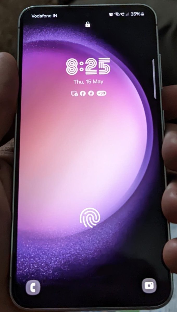 _Hari17_'s tweet photo. After some emails, calls, and a ₹502 payment, Samsung finally fixed it. Still wish they had offered a free screen replacement like Realme did for my brother.

#Samsung #greenline https://t.co/DWckjP8MPd