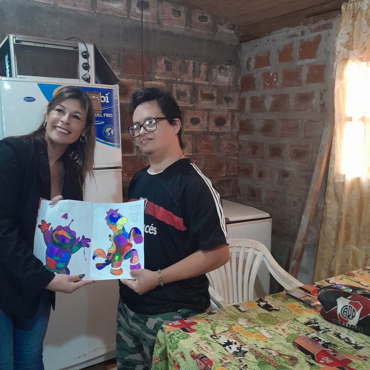 observatorio_g's tweet photo. Este miércoles 🗓️ 14 de mayo, la @muniposadas y el Observatorio de Violencia Familiar y de Género de Misiones , brindaron una charla sobre Prevención de Violencia. El encuentro tuvo lugar en el Comedor y Merendero “Pancita Feliz” (Barrio 508 viviendas 🏘️) https://t.co/oVSxPtRDIg