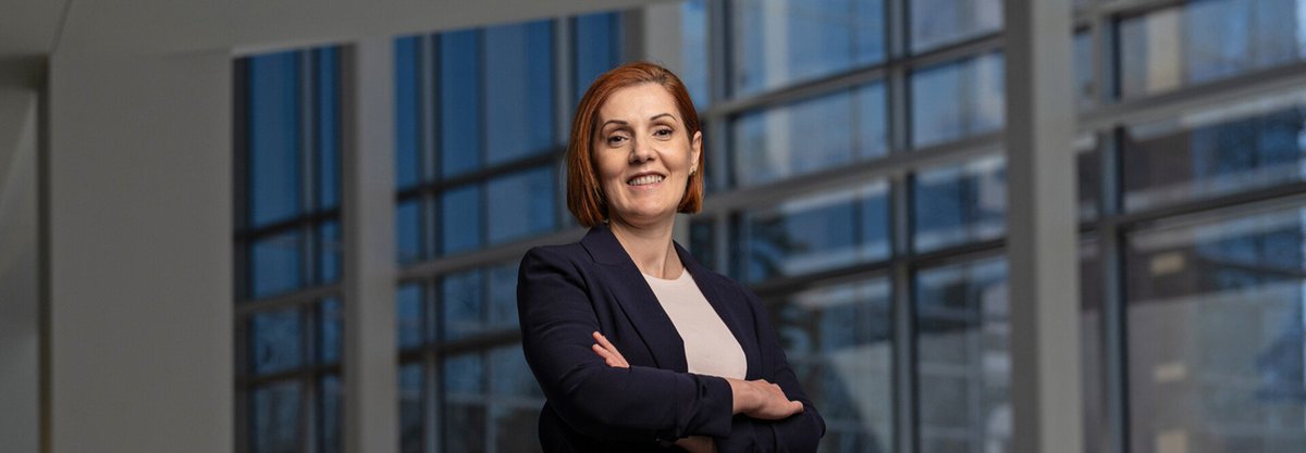 EdTech Higher Ed (@edtech_highered) on Twitter photo Find out how <a href="/GeorgeMasonU/">George Mason University</a>’s Amarda Shehu is approaching her role as the school’s first #CAIO.
edtechmagazine.com/higher/article… Find out how <a href="/GeorgeMasonU/">George Mason University</a>’s Amarda Shehu is approaching her role as the school’s first #CAIO.
edtechmagazine.com/higher/article…