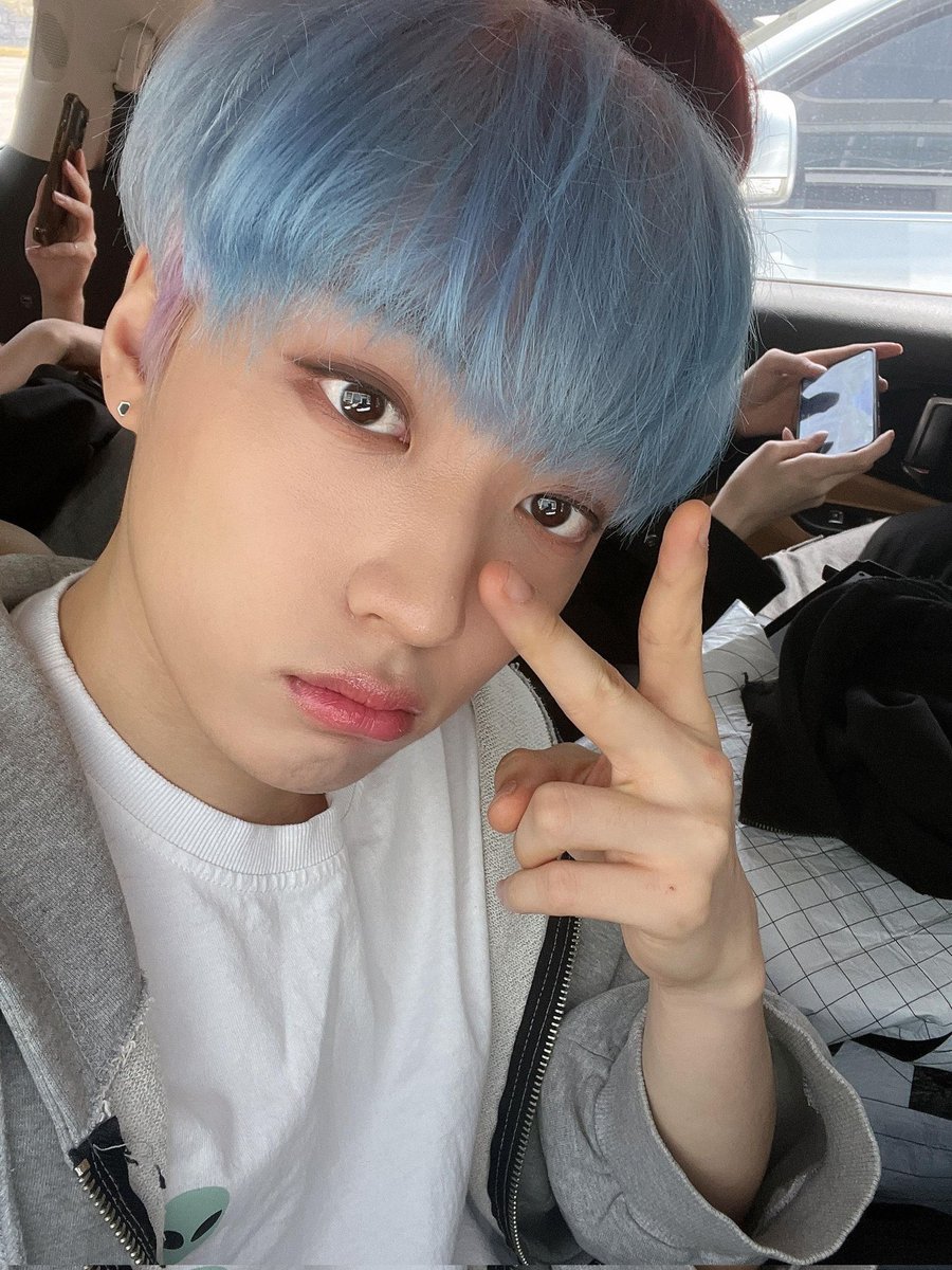 220429 • weverse 

#ARTHUR #아서 #TheKingDom #더킹덤