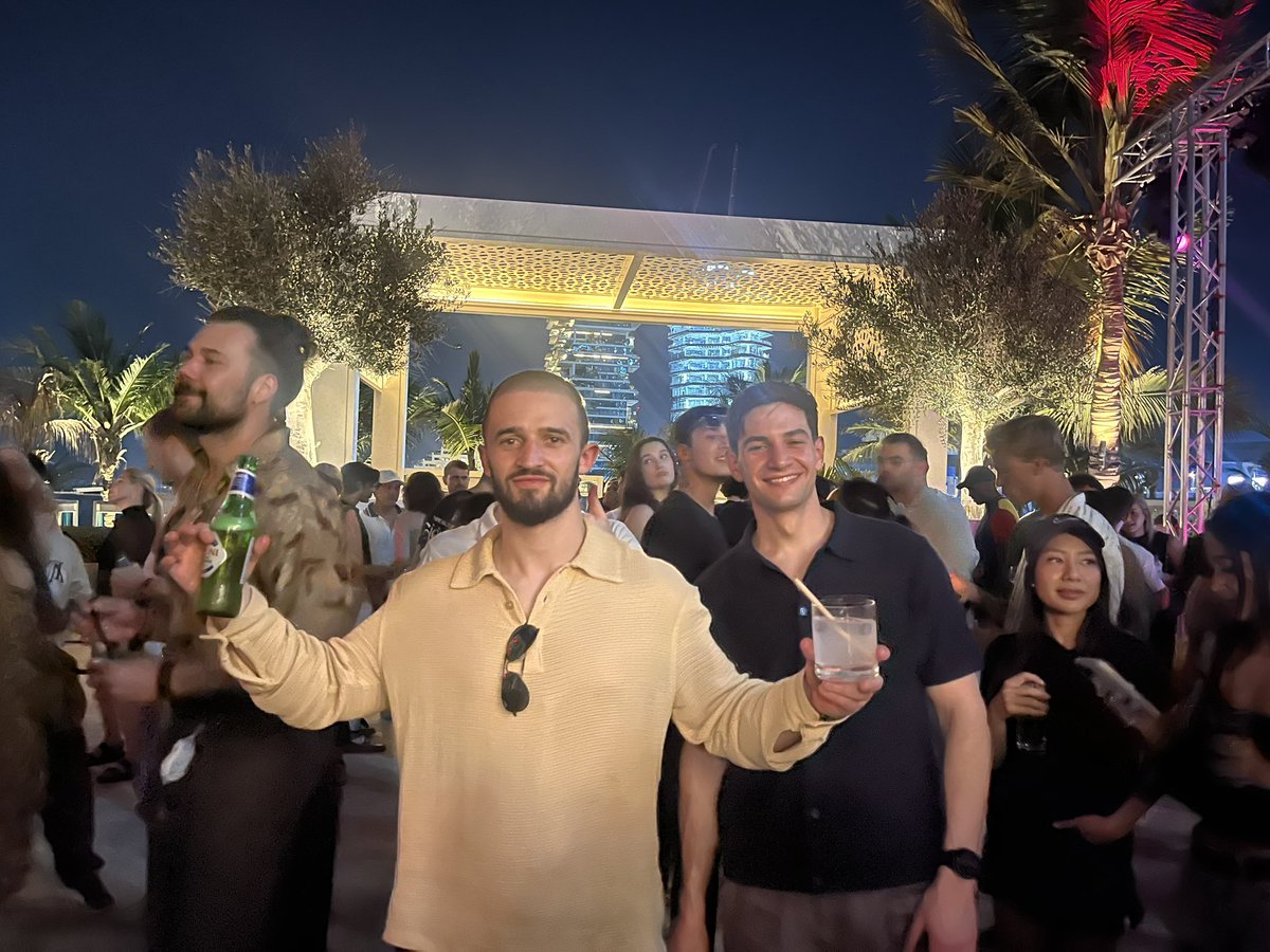 ck_blocksource's tweet image. Catching up from an awesome time at TOKEN2049 - grateful for all the amazing convos and great people I met there !