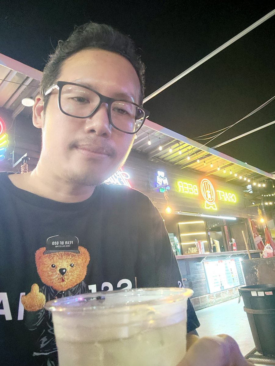 เมาแล้วก็นอนะครับ✌️💦😁หลังเดอะมอลล์
#นักเยสโคราช
#fwdโคราข