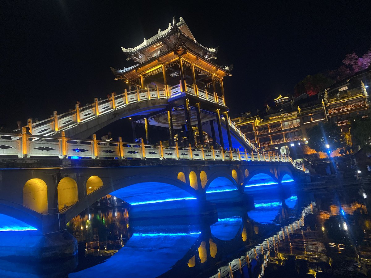 HopNguyen102's tweet photo. Để trả lời cho một câu hỏi, phải đi rất xa tìm đáp án. https://t.co/i0QwqrtI5H
