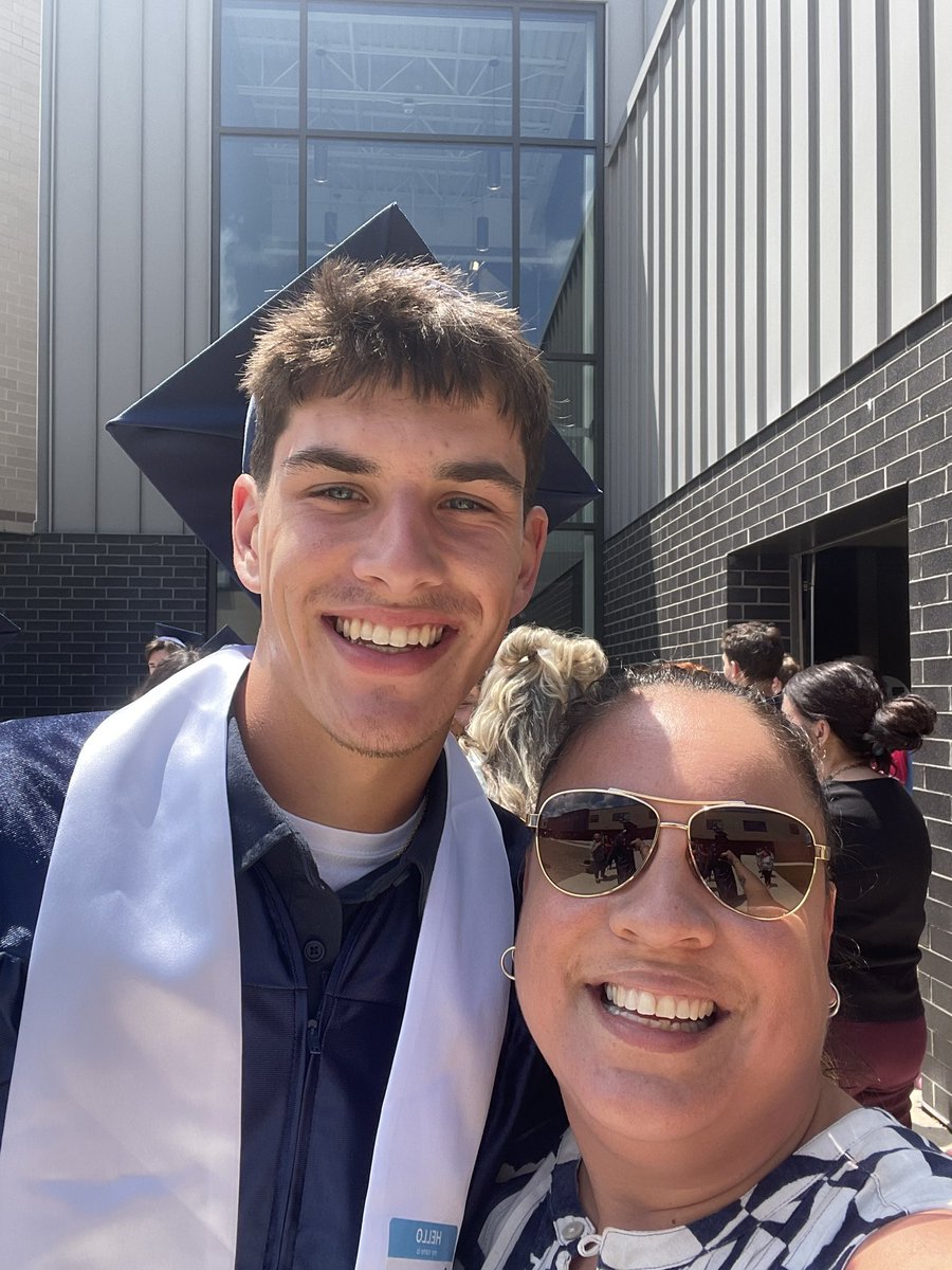 Mrs. Boyd tweet media