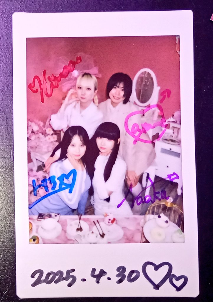 hohosanGPT's tweet photo. 今週のお届けもの🚚💨
ESFREちゃんトキアナ卒業ブロマイド&チェキ🌸📸
我らのアイドル、トキアナ💖
もっといろんなトキアナ見たかったなぁ🥹ひとまずおつかれさま🍵アリガトー
#ESFRE
#トキアナ https://t.co/ngMM0mJf72