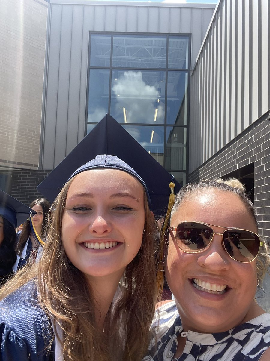 Mrs. Boyd tweet media