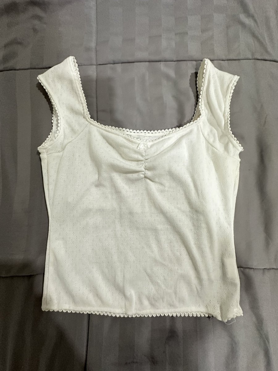 hellorosiebun's tweet photo. เสื้อปาดไหล่ 50.-

#ส่งต่อ #ส่งต่อเสื้อผ้า #ส่งต่อเสื้อผ้ามือสอง #ส่งต่อเสื้อผ้ามือ2 #กระเป๋ามือสอง #ส่งต่อกระเป๋ามือ2 #เสื้อผ้ามือ2 #ส่งต่อกระเป๋ามือสอง https://t.co/LFuRR3cISx