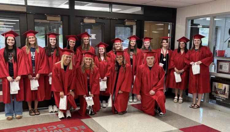 Senior Walk at Thornville Elementary!! What a great group of graduates!!