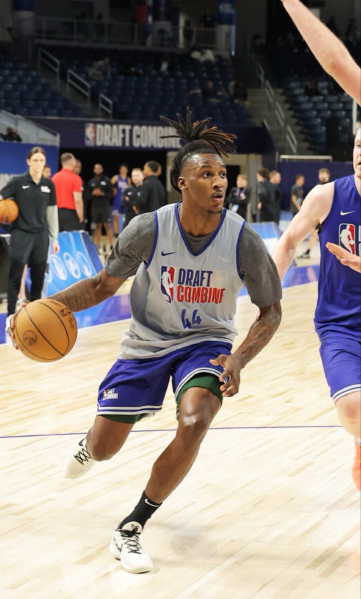 Jamir Watkins was the standout of the first scrimmage. Had 17 first-half points (finished with 23) and showed flashes as a passer and playmaker, but really opened eyes defensively. Incredibly active, jumping in passing lanes, causing issues for smaller guards on the ball.