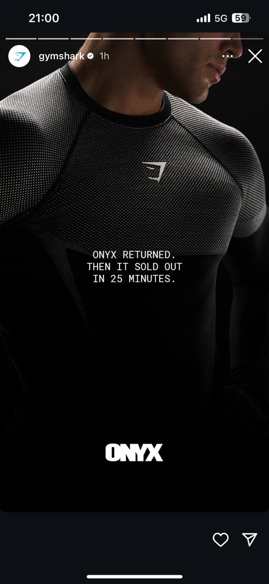 barti24794's tweet photo. @Gymshark nice one but said sold out 1 min in fix ur fucking website and app https://t.co/Y3PsLzgWul