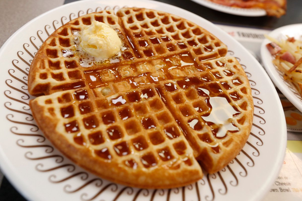 TroySoprano's tweet image. @WaffleHouse Waffles. I hate that the only two Waffle Houses in Illinois are 3 hours away. Come to Central Illinois #WafflePosting #BreadPosting