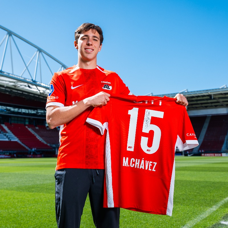 AZAlkmaar's tweet photo. 🔥 𝑶𝒖𝒓 𝒏𝒆𝒘 𝒈𝒖𝒚: Mateo Chávez!

📰 Mateo Chávez komt AZ officieel versterken vanaf het seizoen 2025-2026.  

#AZAlkmaar #TheFutureIsOurs #Chivas #JugamosJuntos