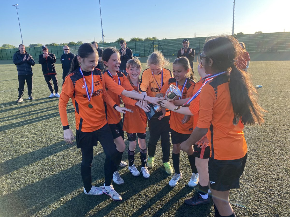 Wolverhampton u11 Girls representative team finished the season in winnng style at Aston Villa’s Bodymoor Heath. Report here: wolverhamptonsfa.org/post/may-9th-p… <a href="/ConnectEdPship/">ConnectEd</a> <a href="/bpsfa/">BPSFA</a>