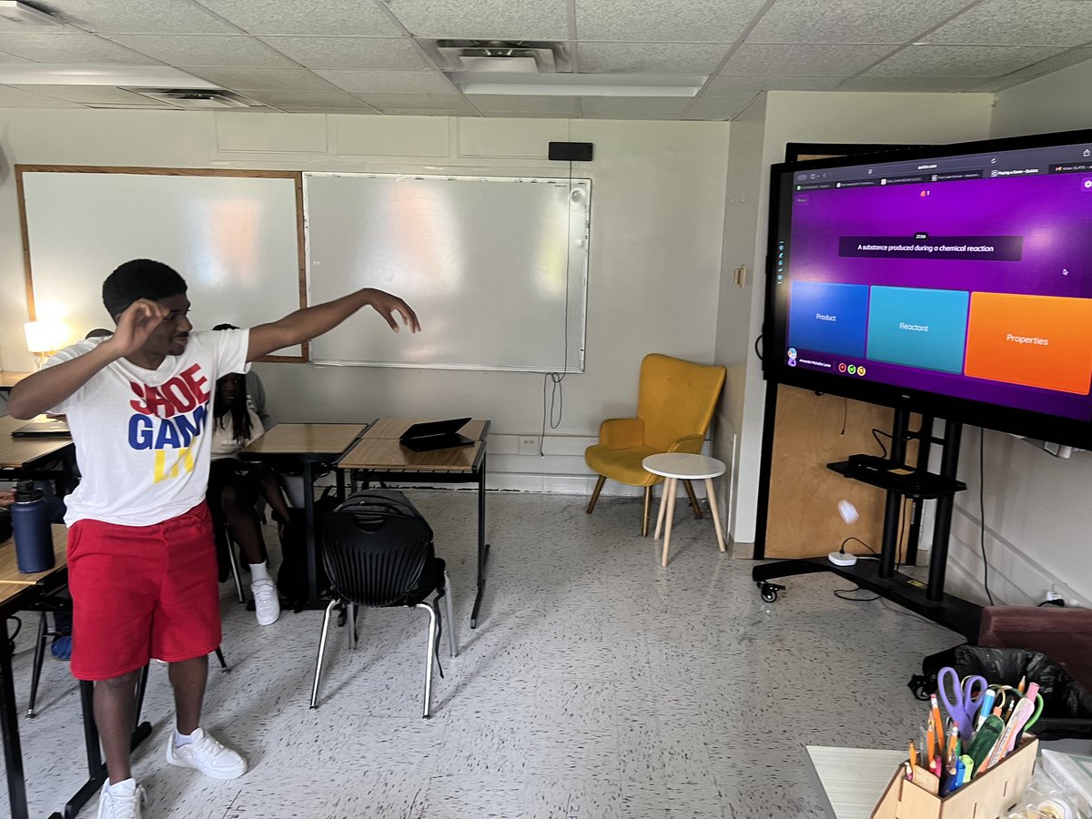 TupeloMiddle's tweet image. Trashketball Review Game for Science Exam