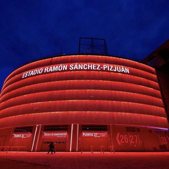 Quiero dar las gracias a todo el sevillismo. Hicisteis que ayer nuestro templo fuese una caldera. El <a href="/SevillaFC/">Sevilla Fútbol Club</a> sois vosotros, nuestro escudo y nuestro estadio. Disteis aliento cuando más lo necesitábamos. Como siempre hacéis. 

Y NO PUEDO ARREPENTIRME DE ESTE AMOR