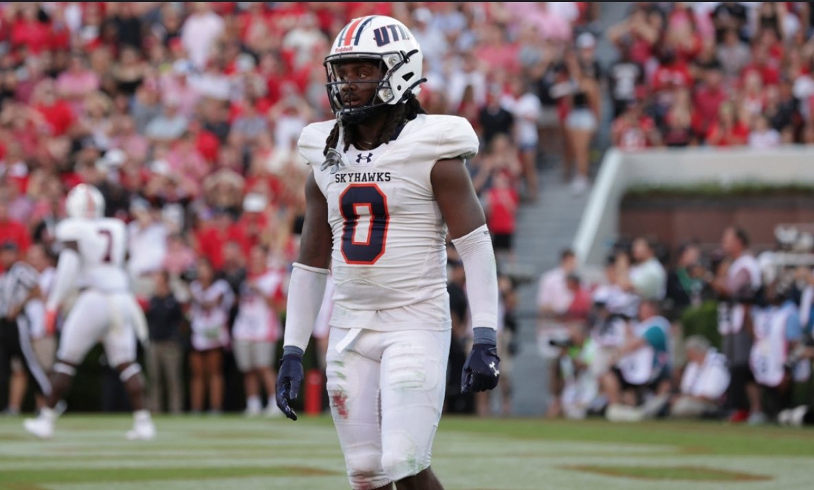 Kamhurst(6) (@kamhurst6) on Twitter photo After a great conversation and phone call with <a href="/FBCoach_P/">Jerry Partridge</a> I’m grateful to receive a d1 offer from the university of tennessee martin 🧡🤍!!! <a href="/tony_woolfolk/">TONY ‘PT’ WOOLFOLK</a> <a href="/JPRockMO/">JP Rock</a> <a href="/AllenTrieu/">Allen Trieu</a> <a href="/AthleticsLFLA/">Lift for Life Hawks</a> #agtg After a great conversation and phone call with <a href="/FBCoach_P/">Jerry Partridge</a> I’m grateful to receive a d1 offer from the university of tennessee martin 🧡🤍!!! <a href="/tony_woolfolk/">TONY ‘PT’ WOOLFOLK</a> <a href="/JPRockMO/">JP Rock</a> <a href="/AllenTrieu/">Allen Trieu</a> <a href="/AthleticsLFLA/">Lift for Life Hawks</a> #agtg