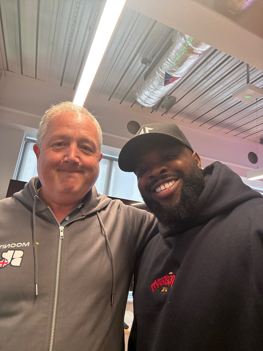 Cai - The Outside Insider tweet media