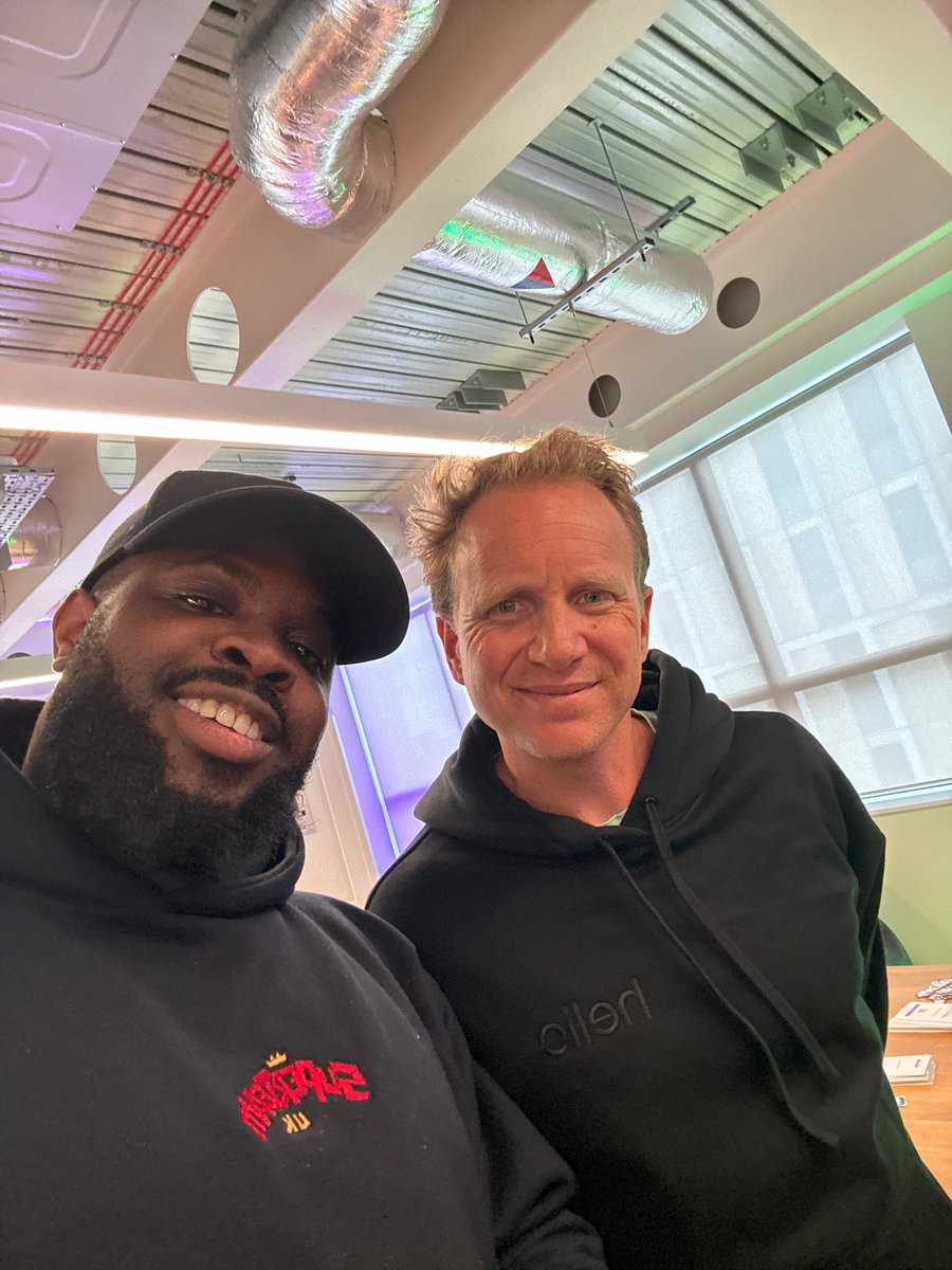 Cai - The Outside Insider tweet media