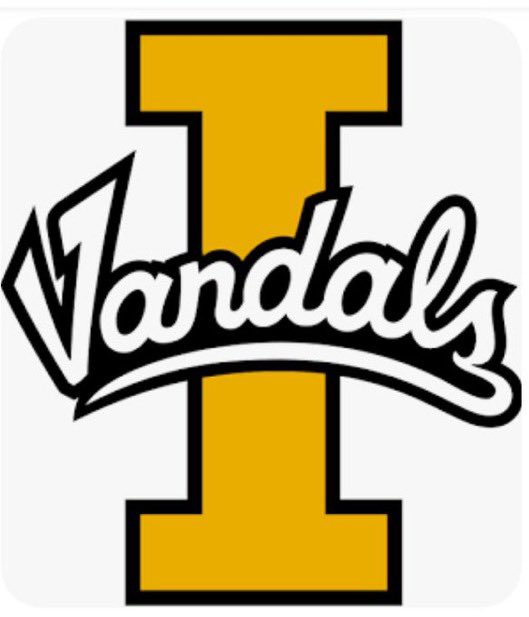 MaxeyFootball's tweet photo. After amazing conversation with @CoachTFord I am blessed and honored to receive my 2nd D-1 offer to play football and continue my education at @VandalFootball Thank You for believing in me!! @oc_football @bkullos @jameswjonesiv @coachjmrmsports https://t.co/iR9IKXEwzK