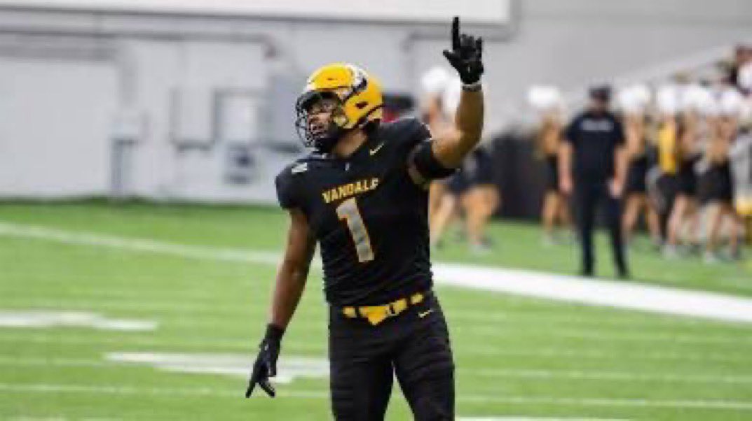 Jaden Maxey (@maxeyfootball) on Twitter photo After amazing conversation with <a href="/CoachTFord/">Thomas Ford Jr</a> I am blessed and honored to receive my 2nd D-1 offer to play football and continue my education at <a href="/VandalFootball/">Idaho Football</a> Thank You for believing in me!! <a href="/oc_football/">O'Connor Football</a> <a href="/bkullos/">Coach Ben Kullos</a> <a href="/jameswjonesiv/">IV</a> <a href="/coachjmrmsports/">Coach Jones</a> After amazing conversation with <a href="/CoachTFord/">Thomas Ford Jr</a> I am blessed and honored to receive my 2nd D-1 offer to play football and continue my education at <a href="/VandalFootball/">Idaho Football</a> Thank You for believing in me!! <a href="/oc_football/">O'Connor Football</a> <a href="/bkullos/">Coach Ben Kullos</a> <a href="/jameswjonesiv/">IV</a> <a href="/coachjmrmsports/">Coach Jones</a>