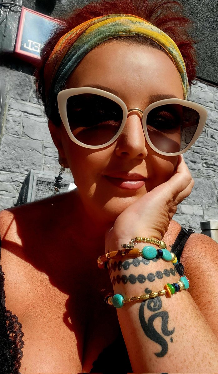 This is how we eat in Ireland now 😂 Antipasti al fresco 💙 Hope you're all enjoying the gorgeous weather x