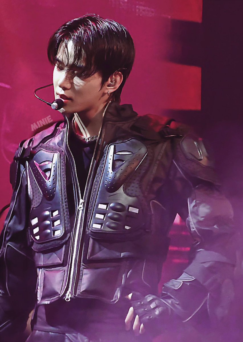 srh0127's tweet photo. #정우 #ジョンウ #JUNGWOO #NCT127_NEOCITY_THE_MOMENTUM_MACAU https://t.co/8lrjTjA0rx