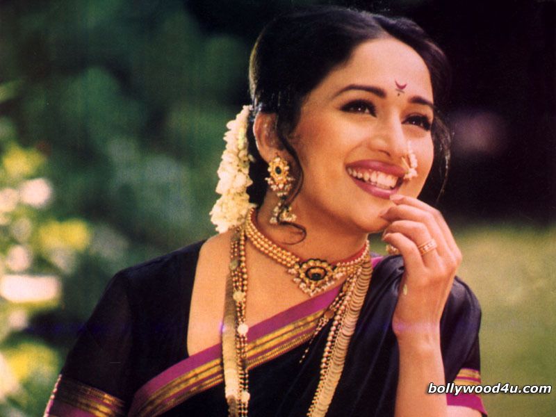 NarayanSola's tweet photo. @MadhuriDixit वाढदिवसाच्या खूप खूप शुभेच्छा माधुरी जी 💐💐💐💐💐 https://t.co/FAqvcM2XaQ