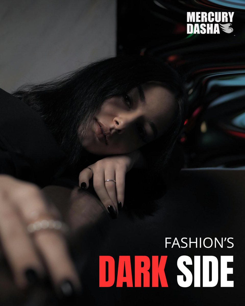 Mercury_Dasha's tweet image. Is Fast Fashion killing creativity? At Mercury Dasha, we help creators stay original without sacrificing speed. Discover how AI can reimagine your design process. #fashion #fashtech #fashiondesigners