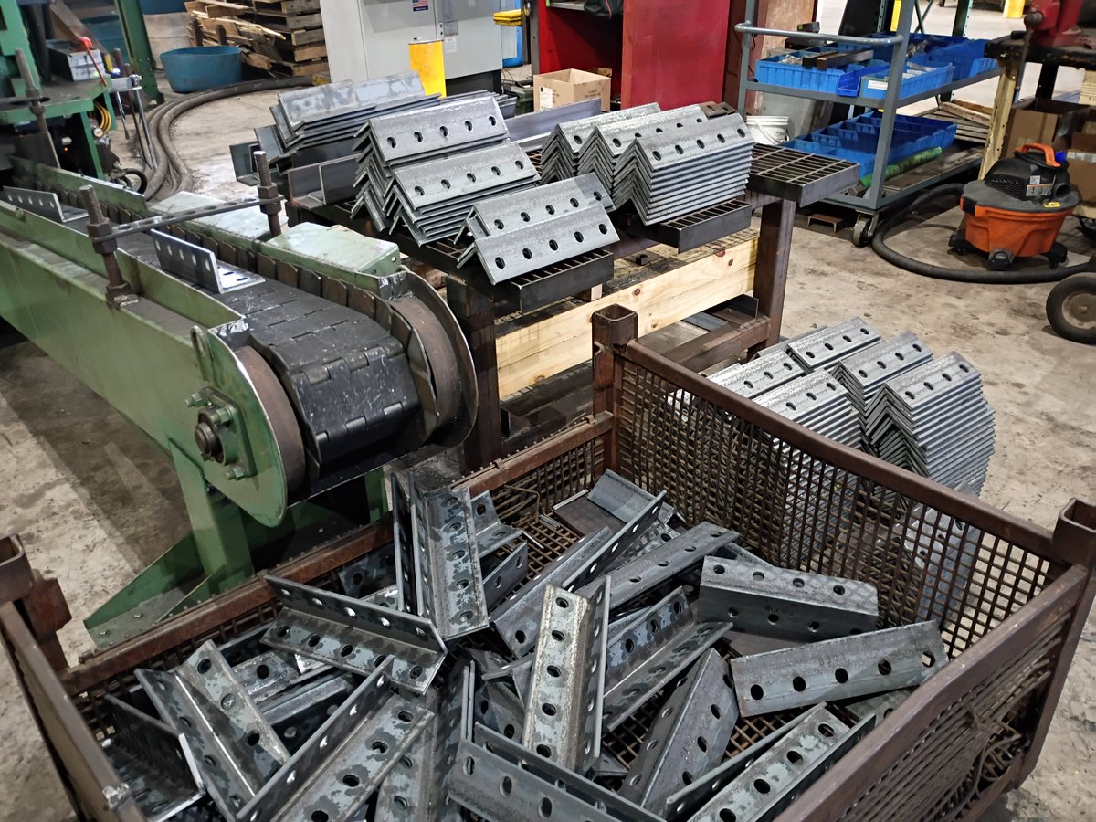 minerdandsons's tweet image. Minerd Steel&apos;s angle and flat line is a cost effective process for production run angle and flat parts with holes, slots and part markings.    Call us today or visit us @ minerdandsons.com #AngleMaster #weareminerdsteel