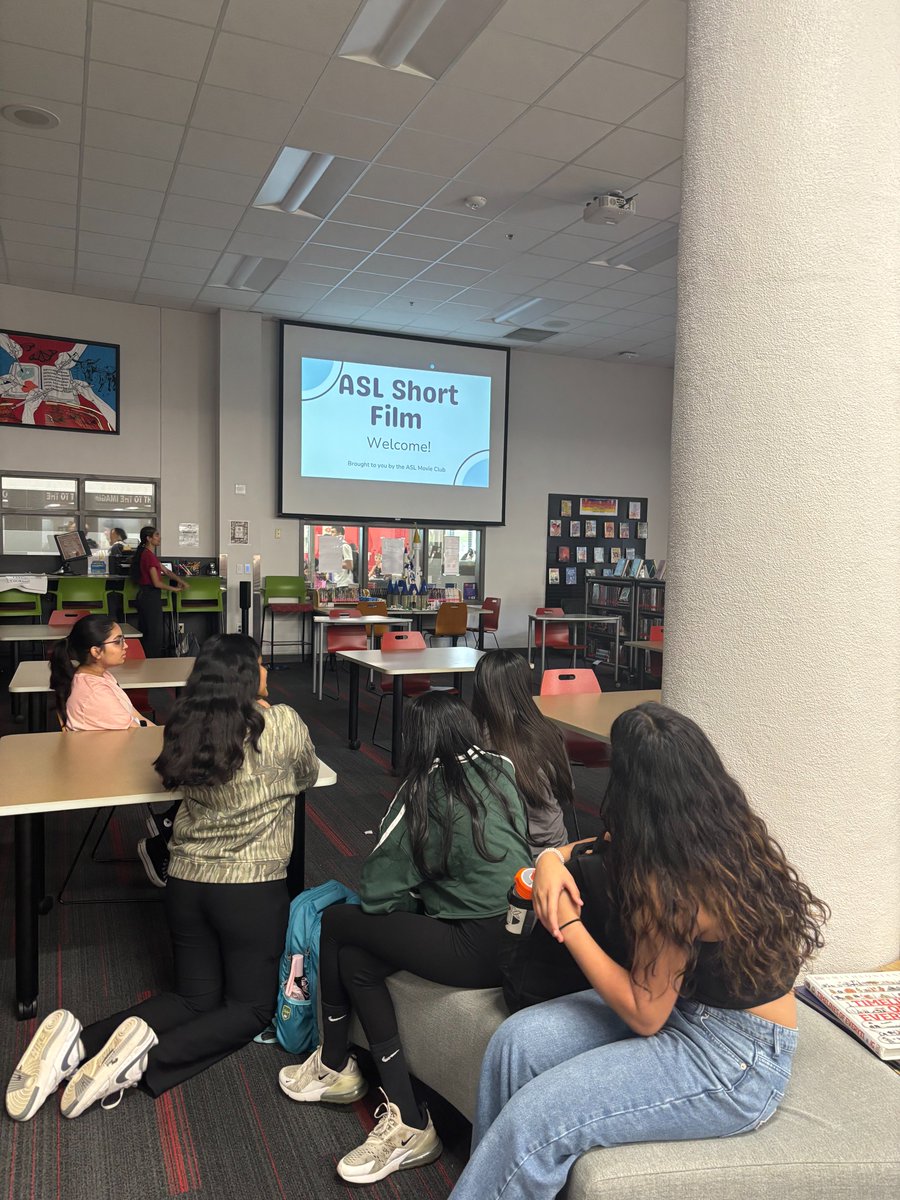CHS9LIB's tweet image. This week, the CHS9 Library hosted the first ever screenings of Hansel and Gretel, a short film created by the ASL Movie Club. 
Fun fact, none of the actors in the film are taking ASL in class! 
Thanks to the ASL Movie Club and sponsor Mrs. Fitzgerald! 
#CHS9Reads @CISDlib @CHS_9