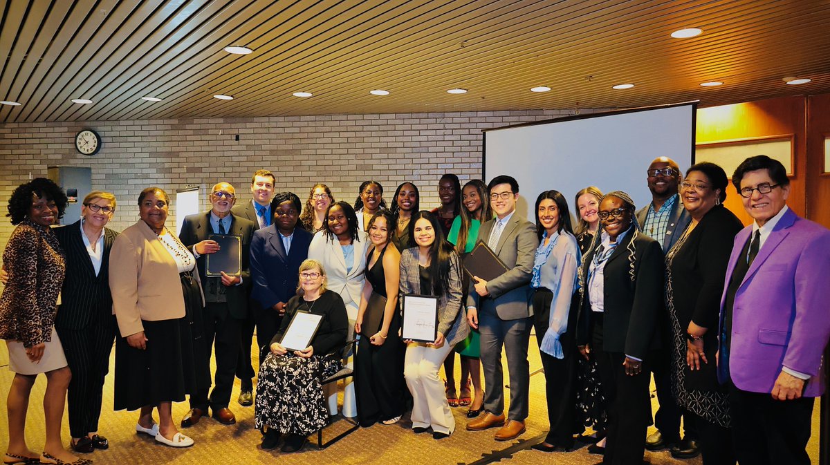 CUNYMed's tweet image. On May 6th, CUNY School of Medicine held its Gold Humanism Honor Society Induction Ceremony, recognizing medical students, residents, and faculty who exemplify compassionate, patient-centered care. We thank everyone who helped make this event possible.