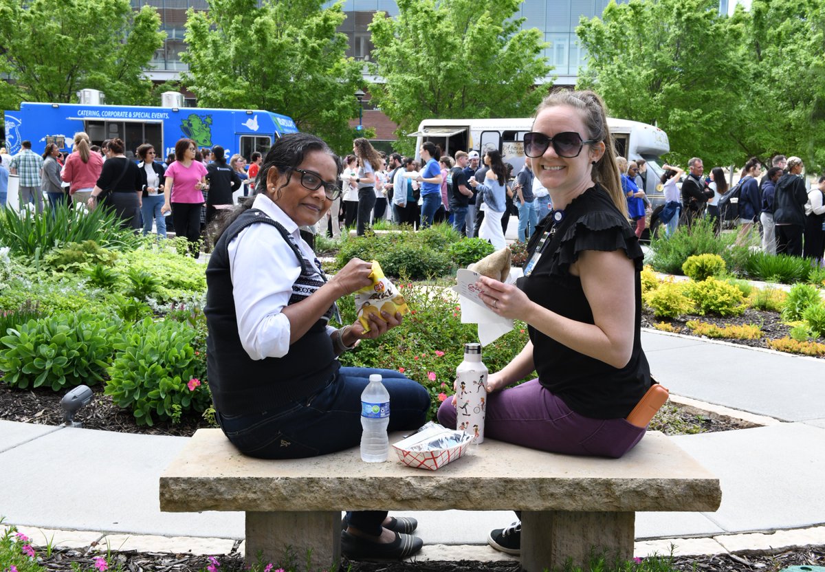 KUMedCenter's tweet image. Employees and students on our Kansas City campus recently gathered for a spring appreciation lunch hosted by Human Resources. The event featured food trucks, a DJ, yard games and a special appearance from Baby Jay!
