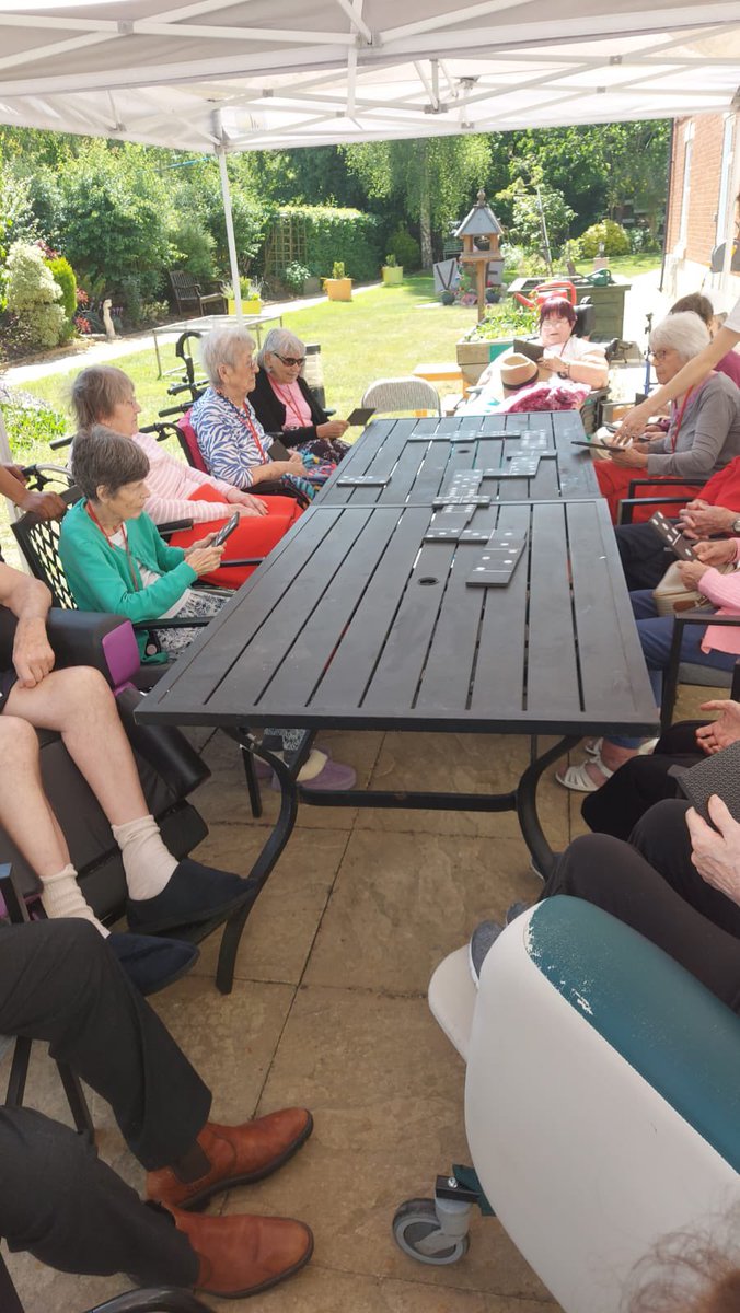 Bristolcarehome's tweet image. 🌿🎲 Dominoes &amp;amp; Dessert at Beech House 🍦☀️

We made the most of the sunshine this afternoon with a few friendly games of dominoes in the garden.💛

#BeechHouse #GardenGames #DominoesAndDessert #CareHomeLife #MakingMemories #SunshineAndSmiles #SimpleJoys
