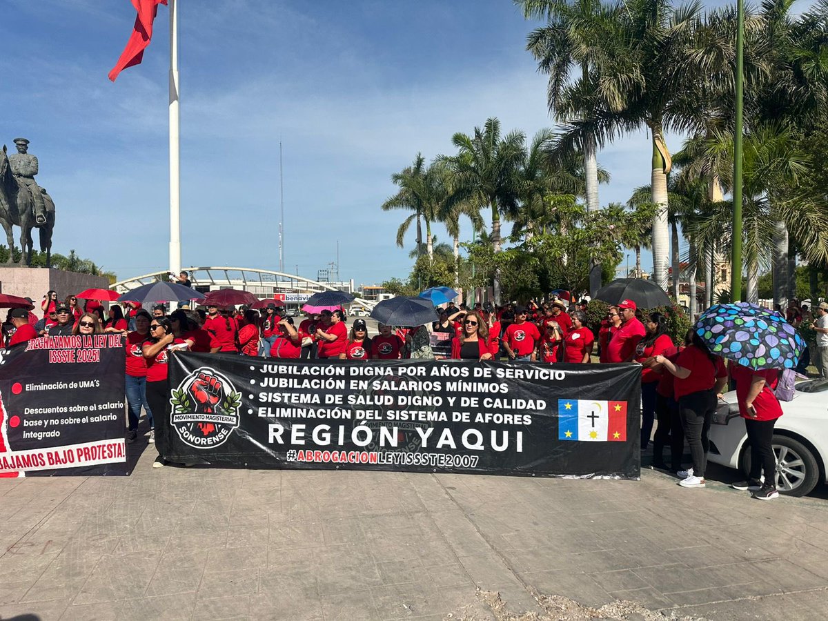 Magisterio #Regionyaqui este día del Maestro se manifiestan en #Cajeme