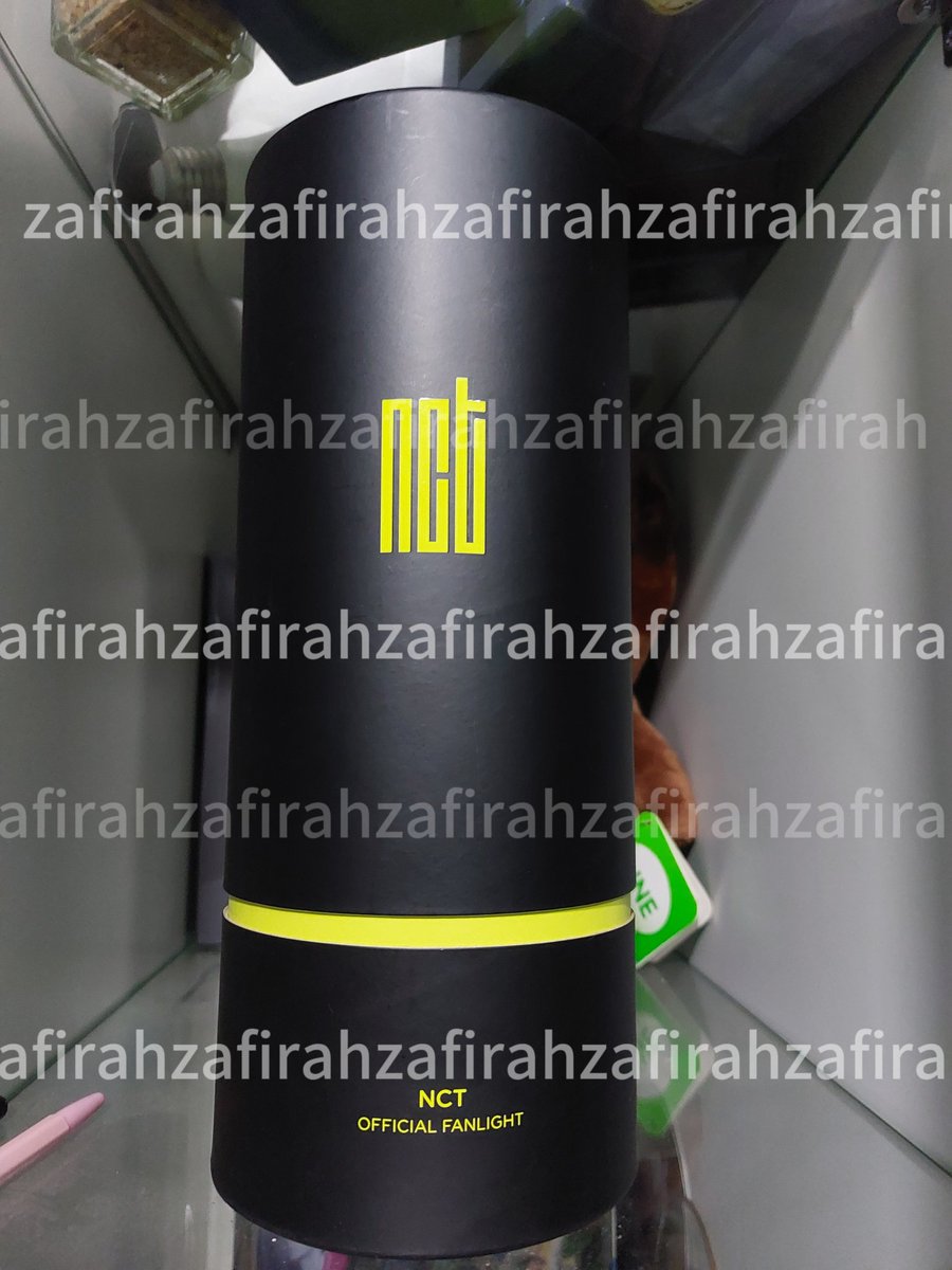 zafiraheny's tweet photo. WTS NCT Official Lightstick
Lightstck NCT Official V1
Kelengkapan Fullset:
- Box
- Strap LS
- dusbag
✅️Kondisi mulus 
HJ: Rp 520.000 (boleh nego tipis)
#nct #NCTDREAM #nct127 #lightsticknct #wts https://t.co/mUSJeIw9Bz