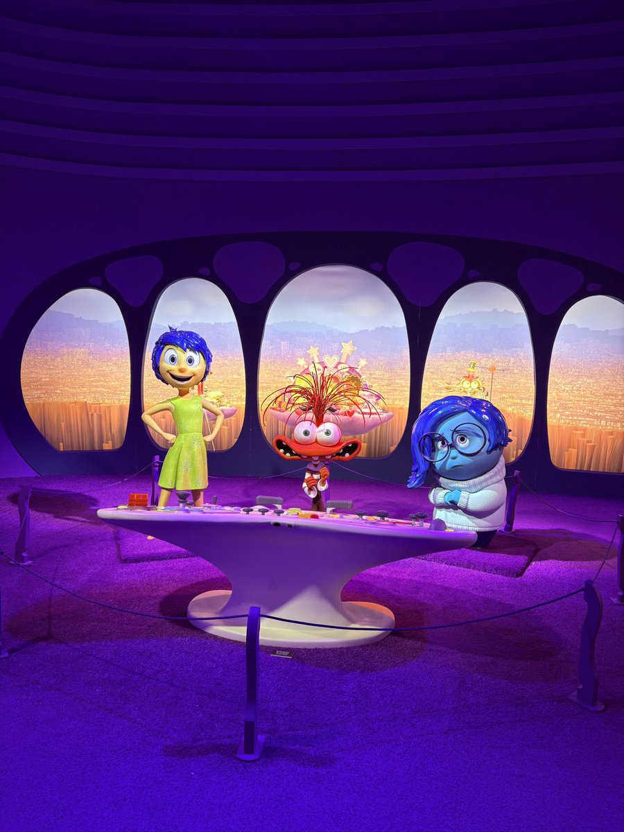 JeffreyBoon's tweet photo. Deze namiddag een bezoekje gebracht aan de #pixarmundo experience in Brussel met nog een snelle hap achteraf er bij https://t.co/o9Lad3qyOY